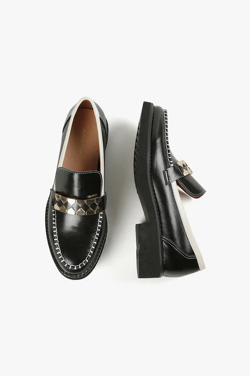 Clip & Stitch Loafer