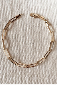 18k Gold Filled Classic Paperclip Bracelet