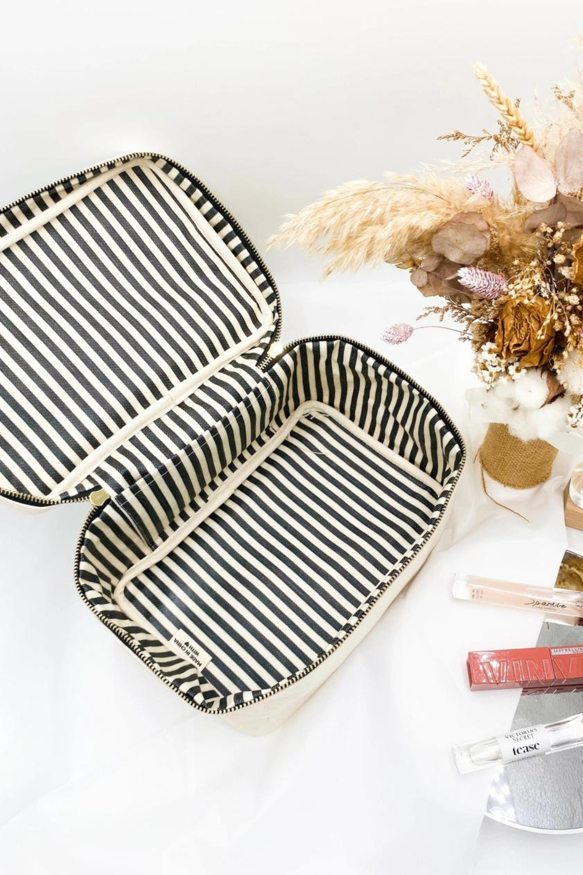 Medium Makeup & Toiletry Box