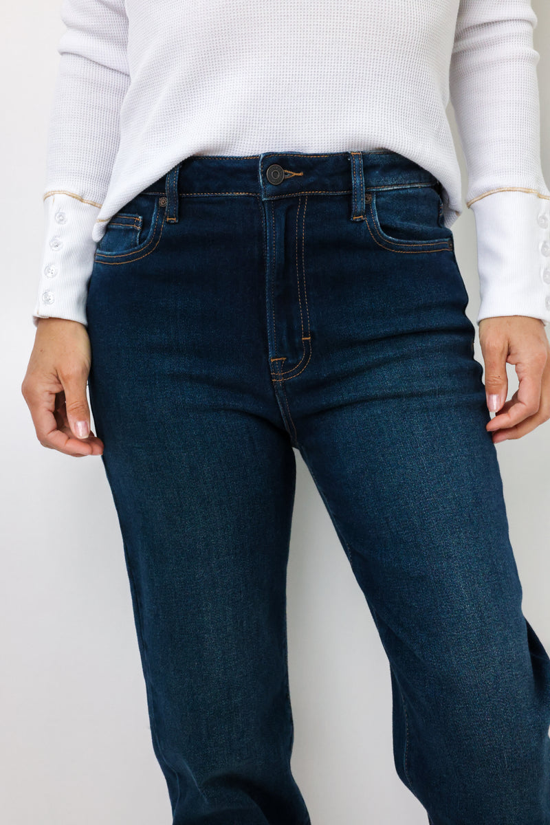 Hidden High Rise Straight Jean