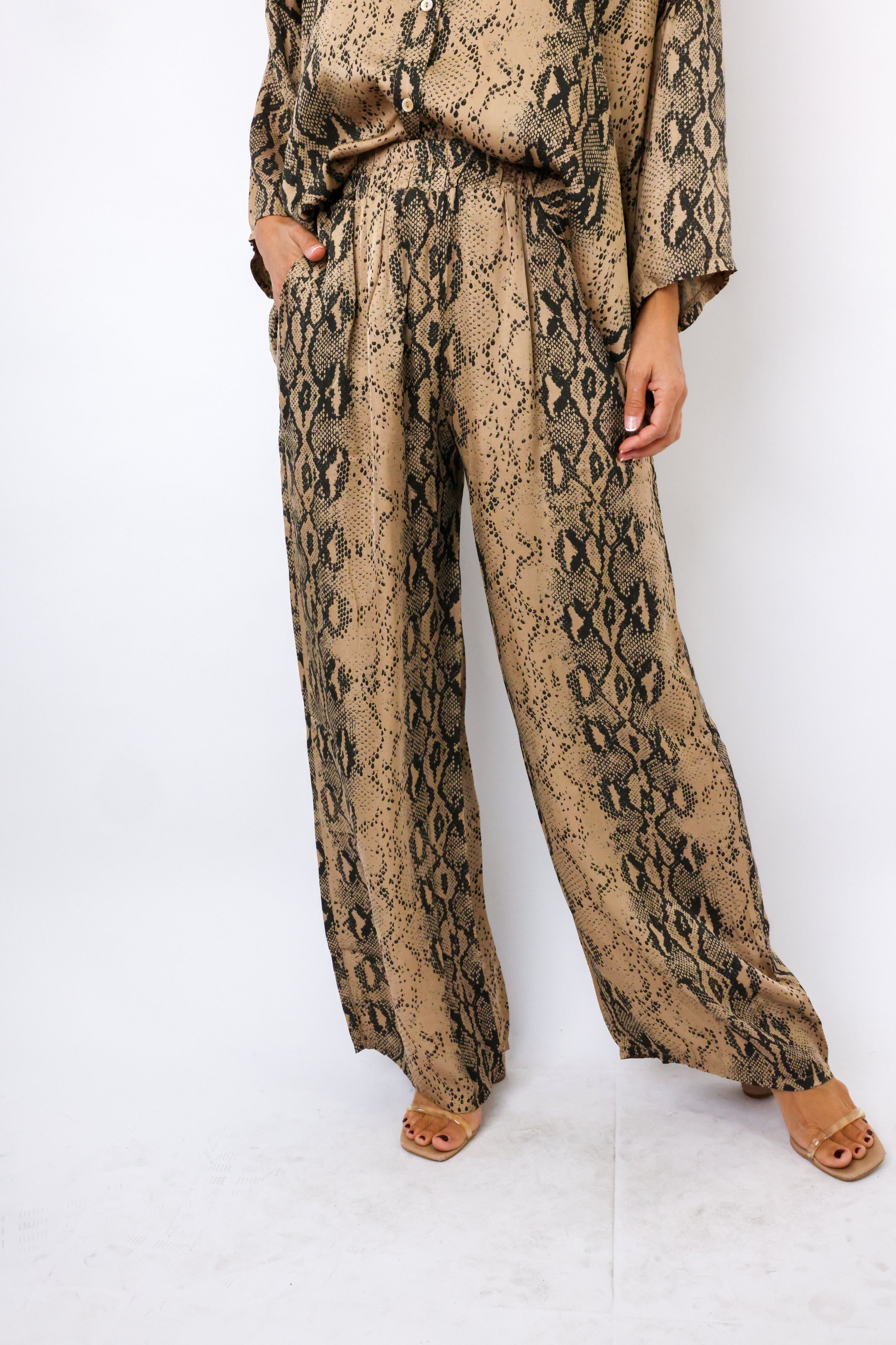 Milio Milano Snake Silky Plazzo Pants