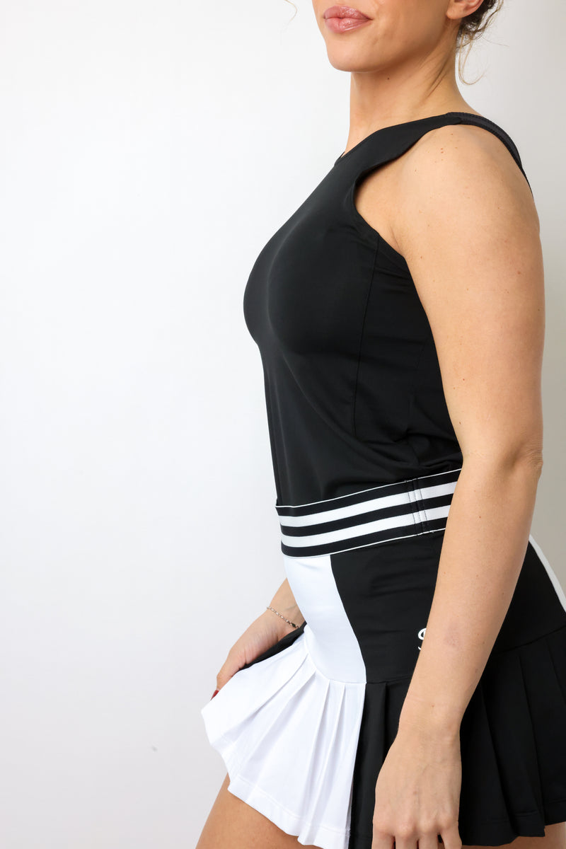 Sofibella Twist Back Tank